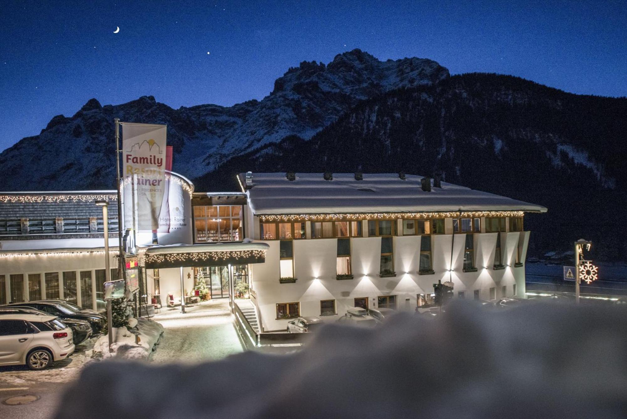 Family Resort Rainer セスト エクステリア 写真